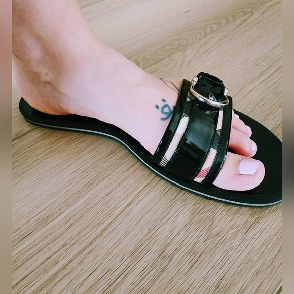 Burberry Sandals-Size 40(Fit Like Size 8) - Picture 7 of 7